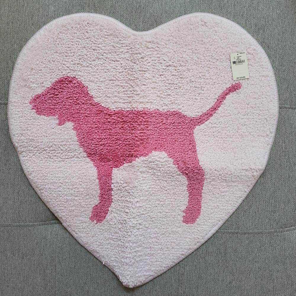 **SOLD** Victoria's Secret PINK Bath Mat - NWT/ NIB - Picture 2 of 7